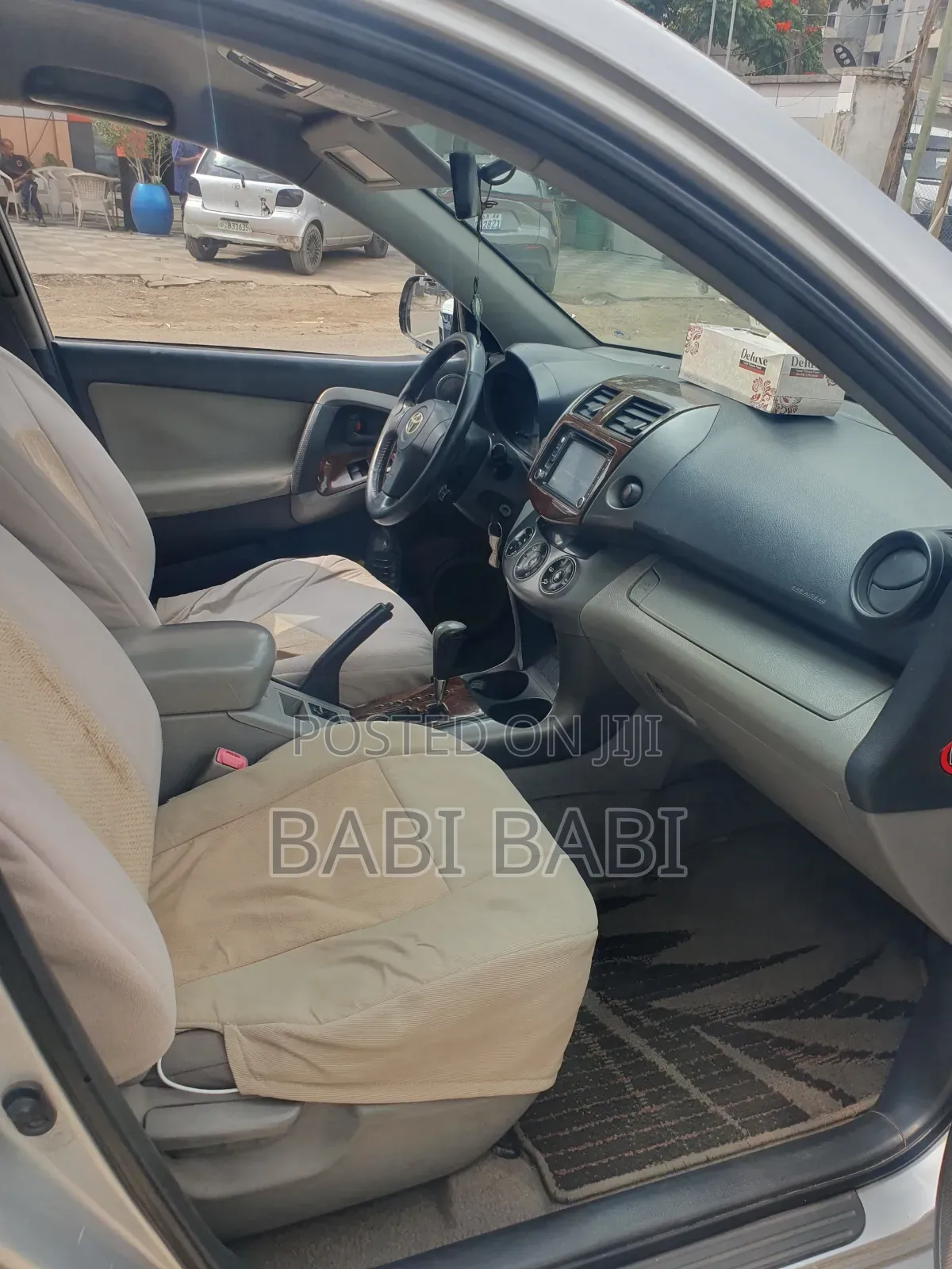 Toyota RAV4 2012 Silver