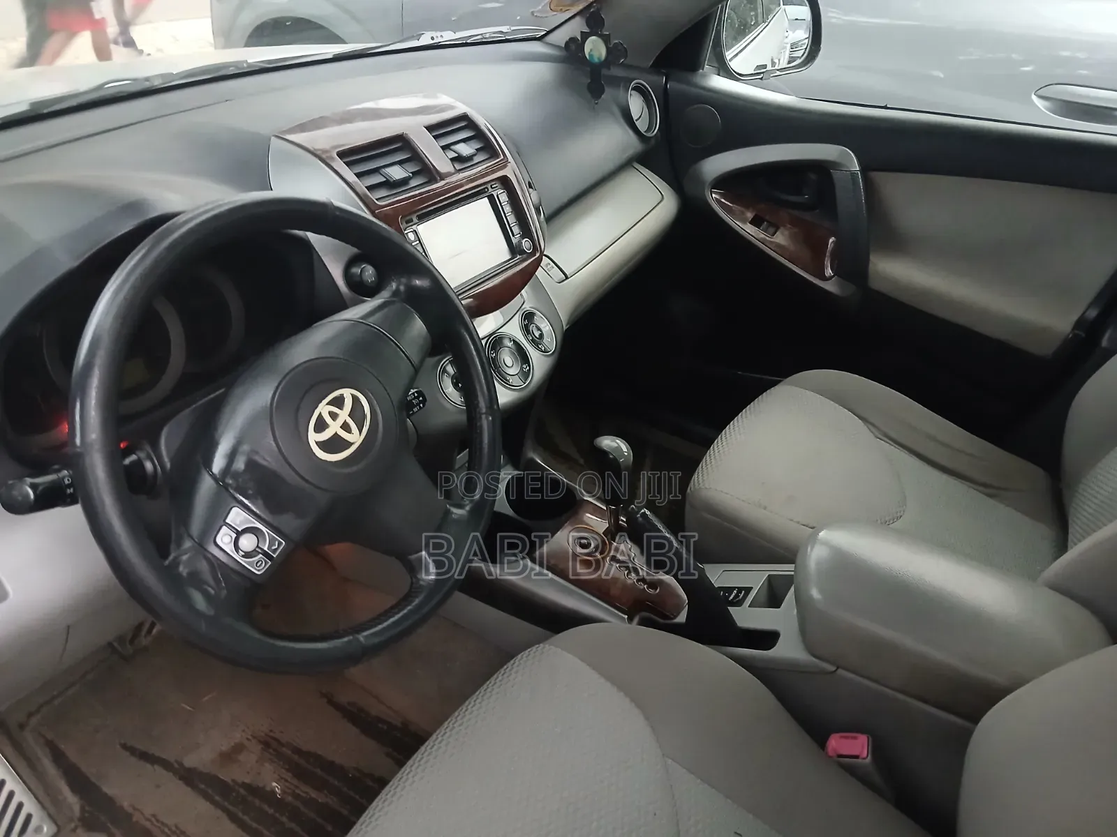 Toyota RAV4 2012 Silver