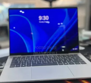 New Laptop HP OmniBook 5 Flip 32GB Intel Core i5 SSD 1T