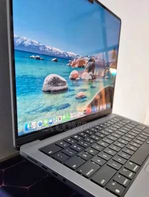 New Laptop Apple MacBook Pro 2021 M1 16GB Apple M1 Pro SSD 512GB