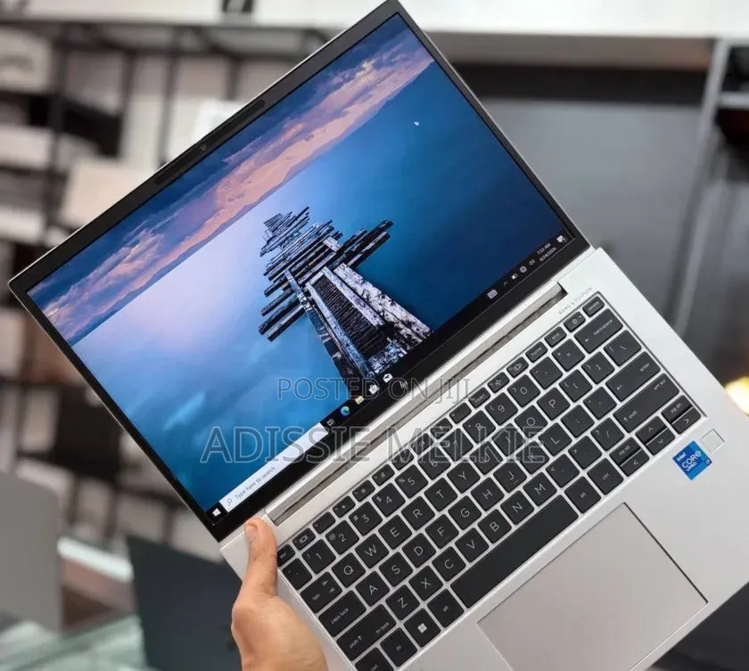 New Laptop HP EliteBook 840 G9 16GB Intel Core i7 SSD 512GB