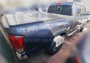 Toyota Tacoma 2018 Gray