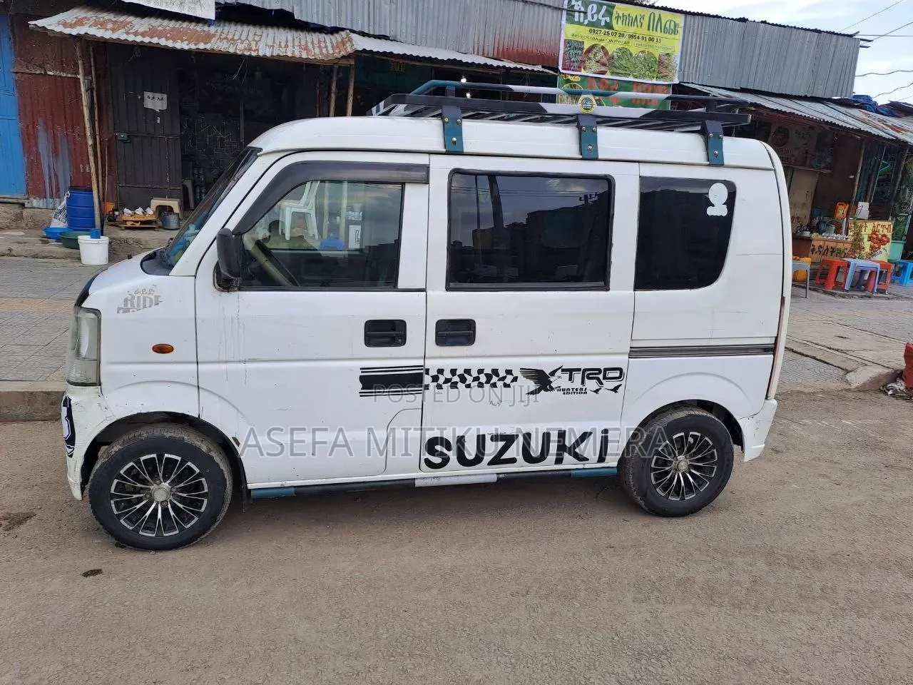 Suzuki Every Wagon 2012 White
