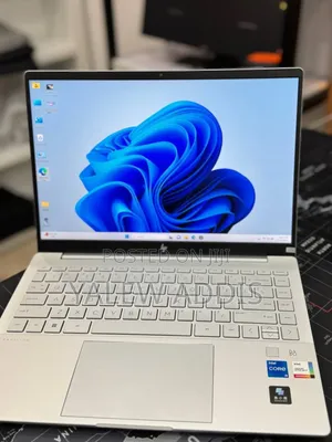 New Laptop HP Pavilion 15 16GB Intel Core Ultra 7 SSD 512GB