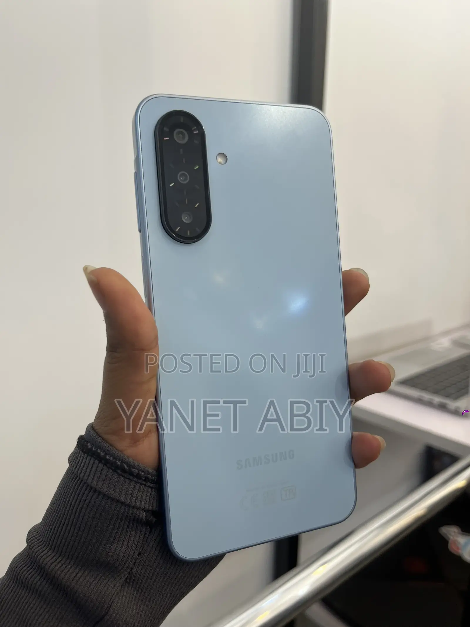 New Samsung Galaxy A17 5G 128 GB Blue