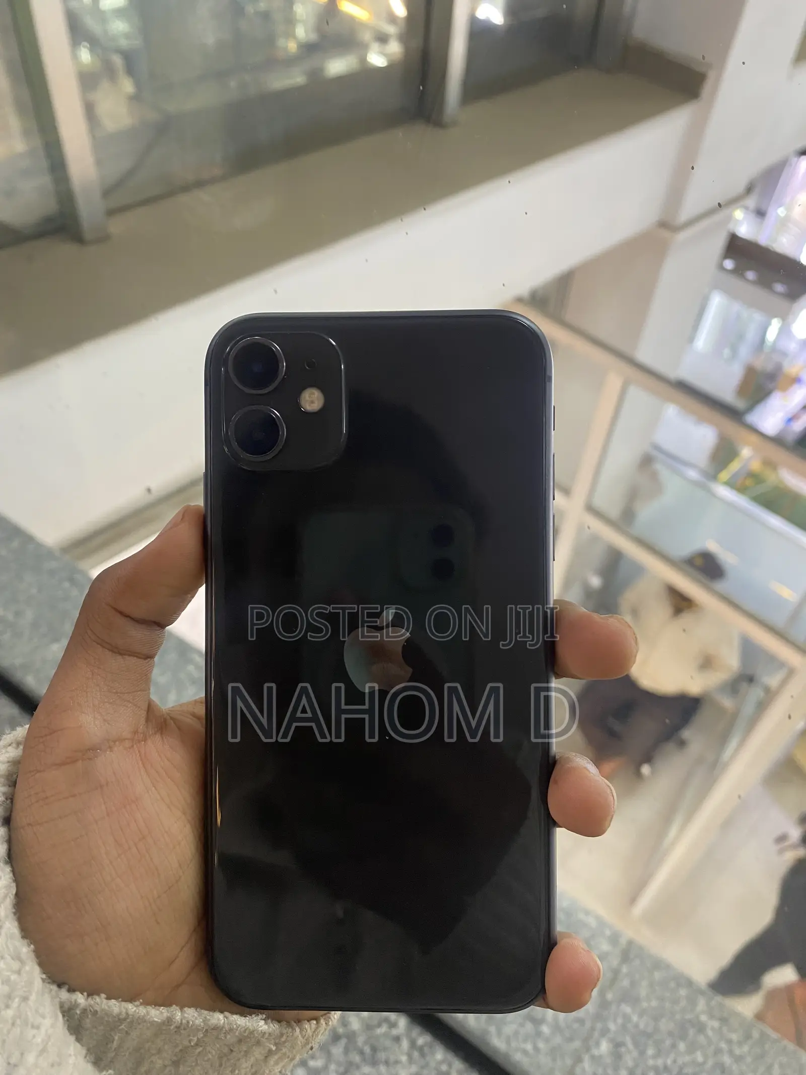Apple iPhone 11 64 GB Black