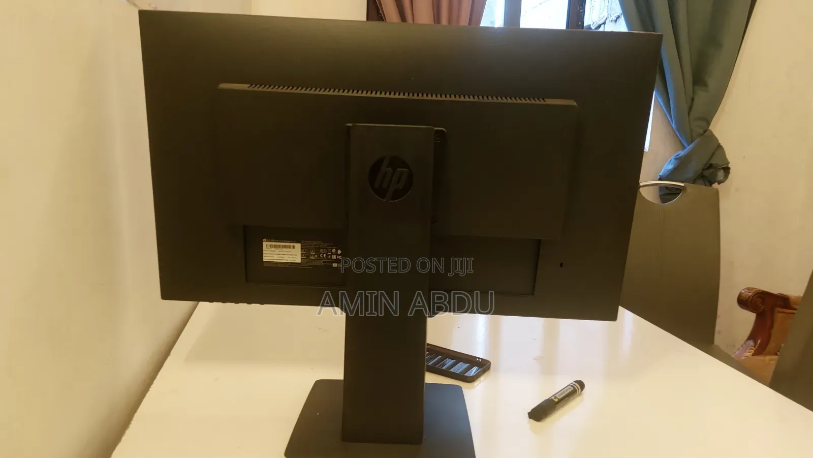 HP 27 Inch Monitor