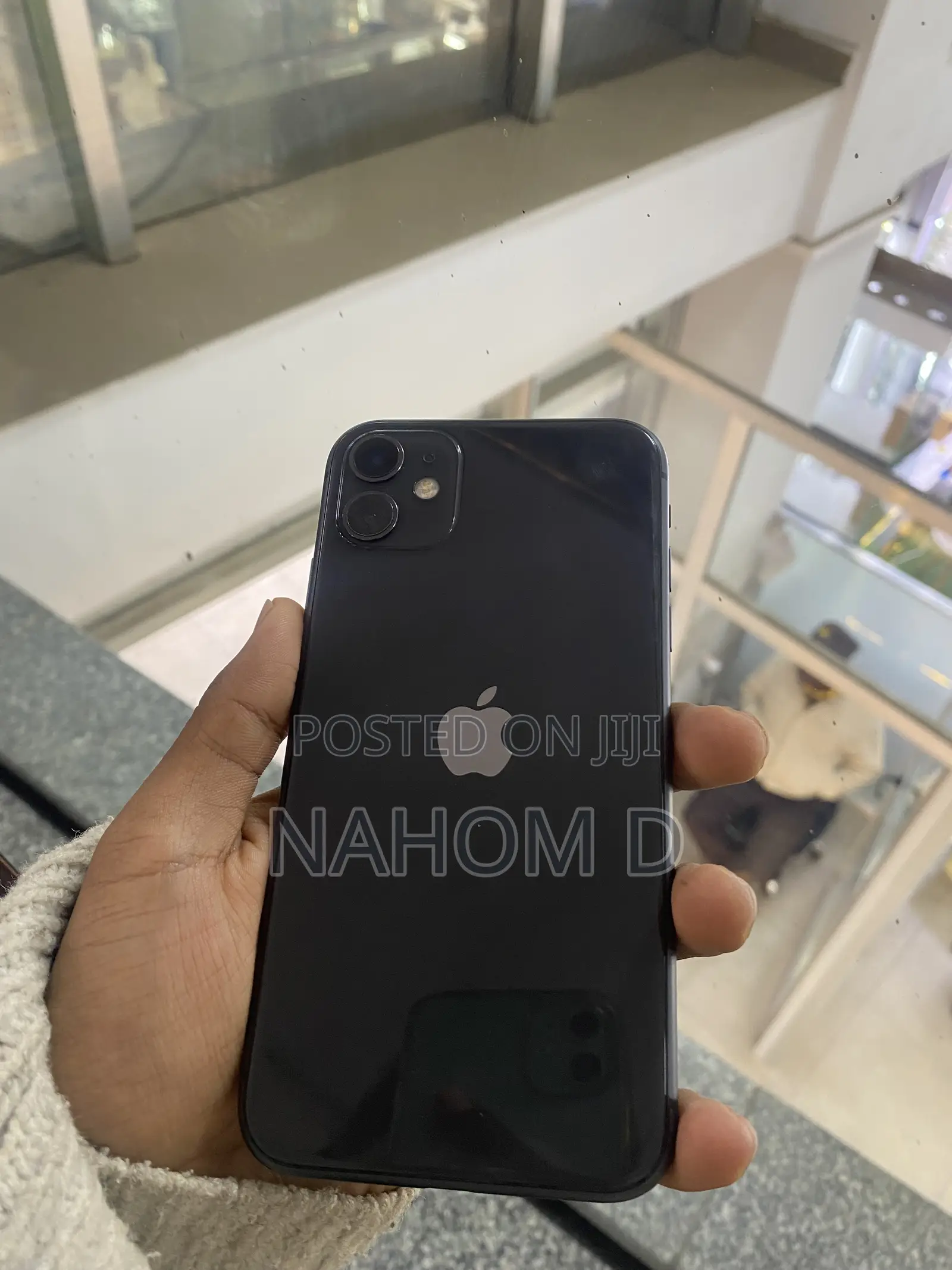 Apple iPhone 11 64 GB Black