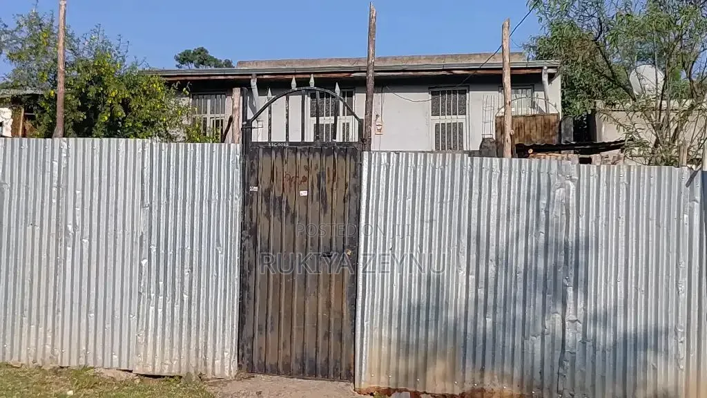 2bdrm House in Gojeb, Oromia-Finfinne for sale