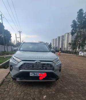 Toyota RAV4 2020 Beige