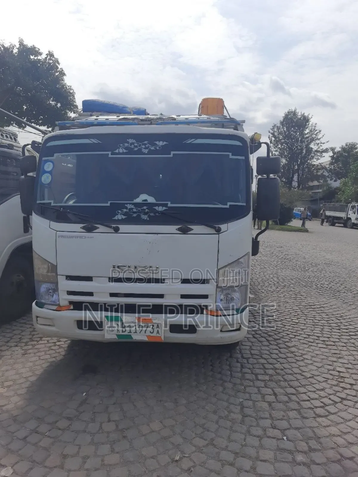 ISUZU Trailers 2020 White
