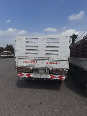 ISUZU Trailers 2020 White