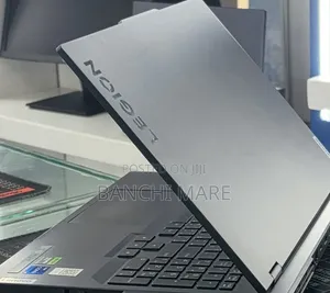 New Laptop Lenovo Legion Pro 7 16GB Intel Core i7 SSD 1T