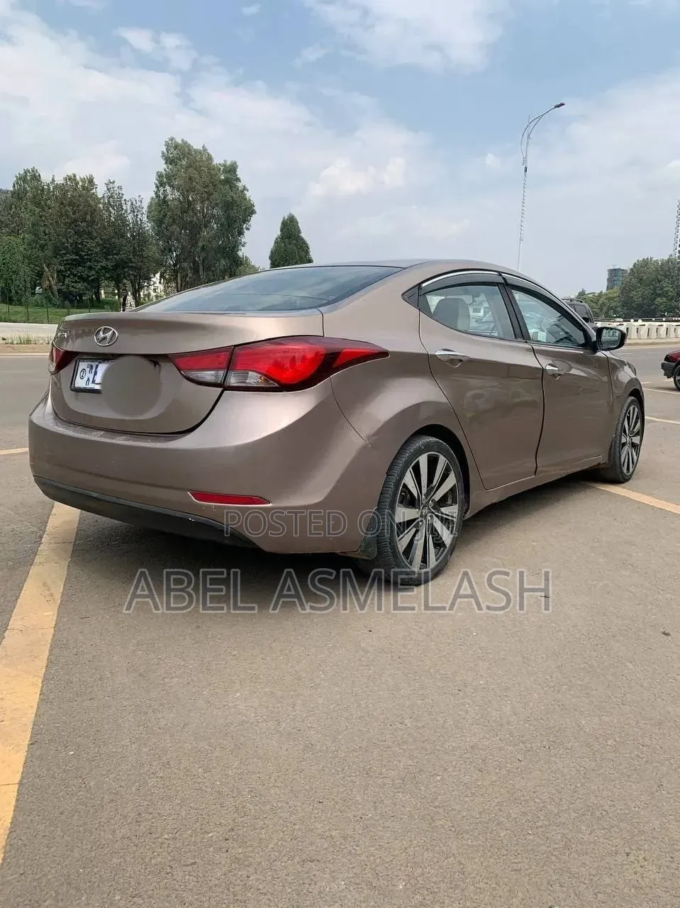 Hyundai Elantra 2015 Brown