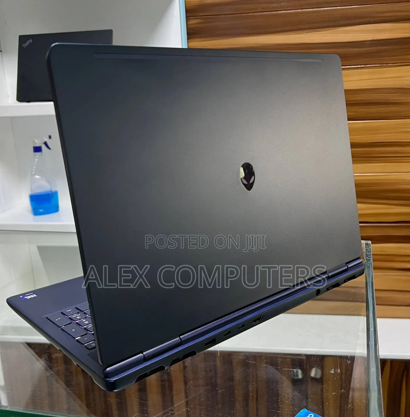 New Laptop Alienware M17x R2 32GB Intel Core Ultra 9 SSD 1T