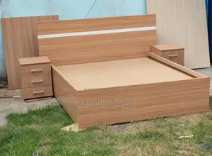 150 Cm ( Qween Size ) Bed