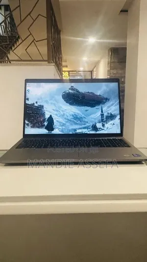 New Laptop Dell 16GB Intel Core i7 SSD 512GB