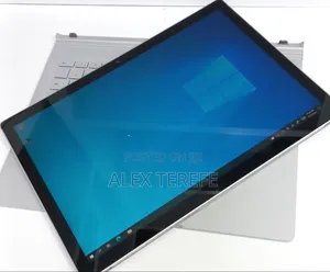 New Laptop Microsoft Surface Book 2 16GB Intel Core i7 SSD 512GB