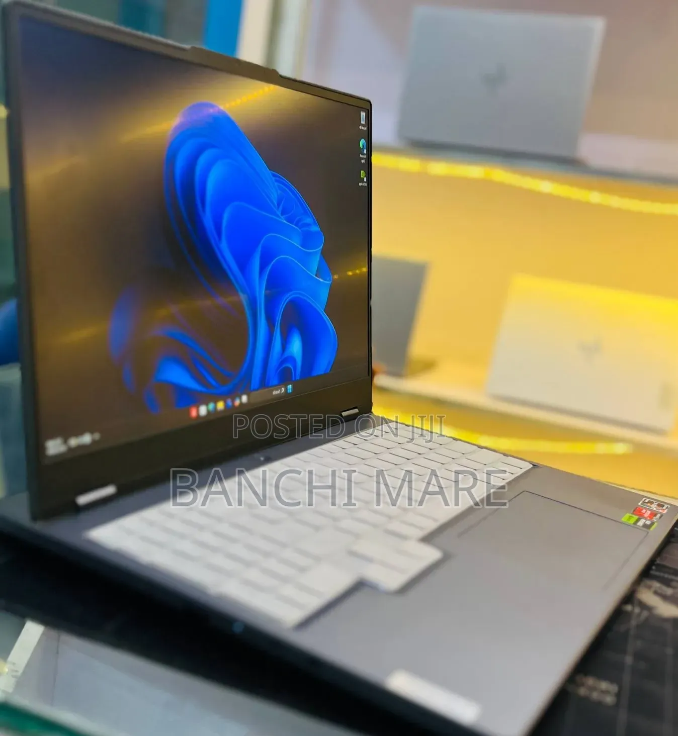 New Laptop Lenovo Legion 7 16GB AMD Ryzen 7 SSD 1T