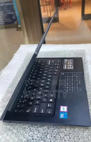 New Laptop Asus Vivobook 14 16GB Intel Core i5 SSD 512GB