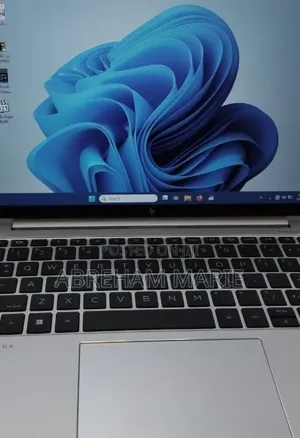 New Laptop HP EliteBook 840 G10 16GB Intel Core i7 SSD 512GB