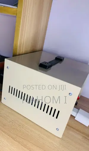 Igatoi Avr-1000va