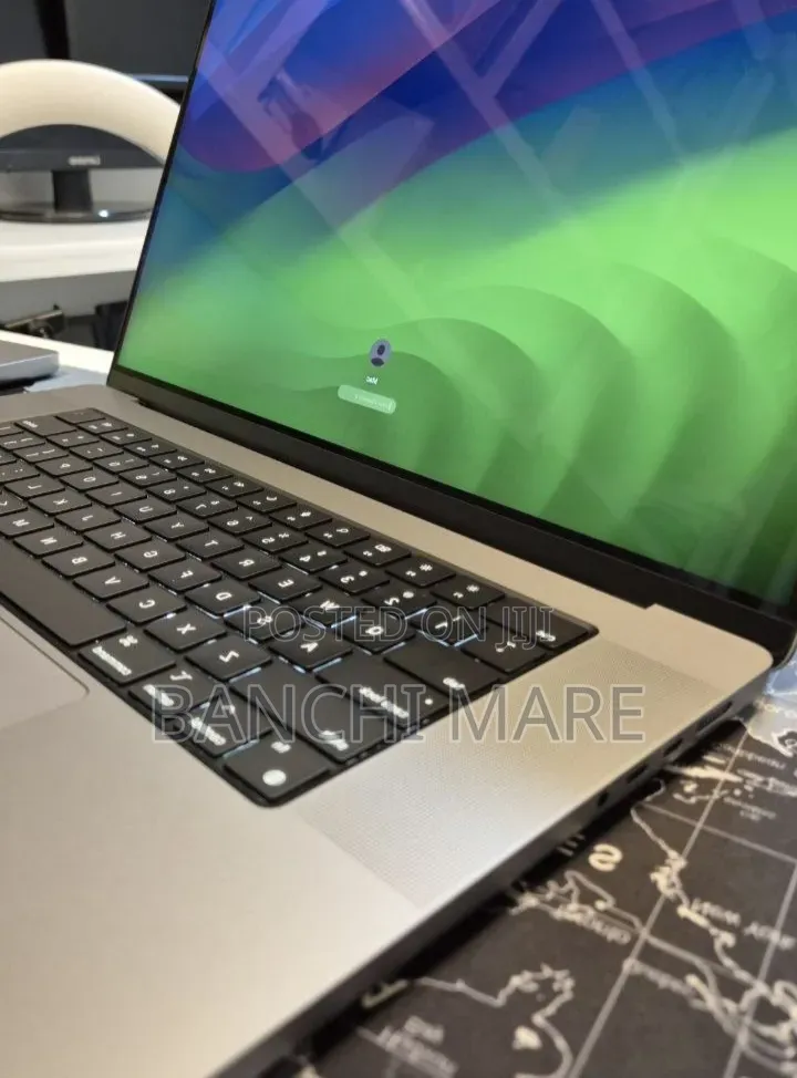 New Laptop Apple MacBook Pro 2021 M1 Max 64GB Apple M1 Max SSD 1T