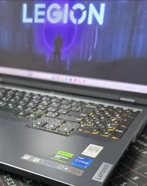 New Laptop Lenovo Legion Pro 7 16GB Intel Core i7 SSD 1T