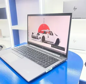 New Laptop HP ZBook Firefly G8 16GB Intel Core i7 SSD 512GB