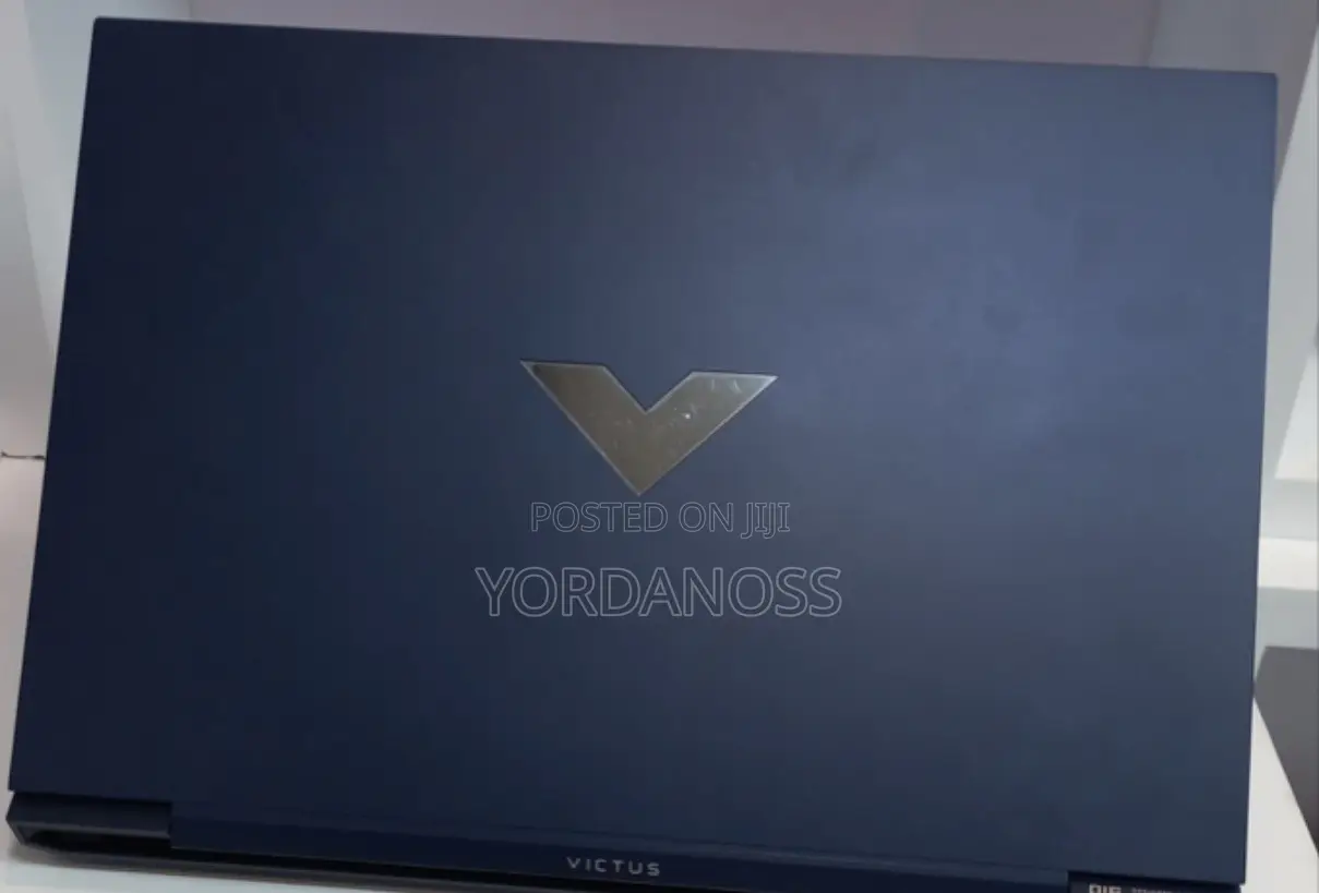 New Laptop HP Victus 16 16GB Intel Core i7 SSD 512GB