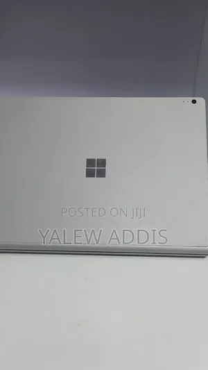 New Laptop Microsoft Surface 16GB Intel Core i7 SSD 512GB
