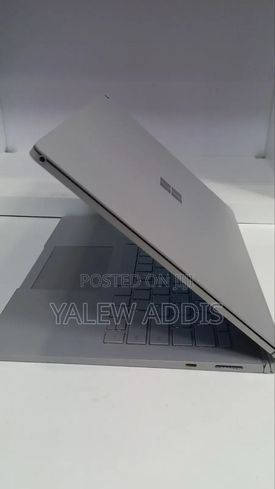 New Laptop Microsoft Surface 16GB Intel Core i7 SSD 512GB