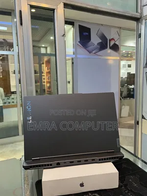 New Laptop Lenovo Legion 5 16GB AMD Ryzen 7 SSD 1T