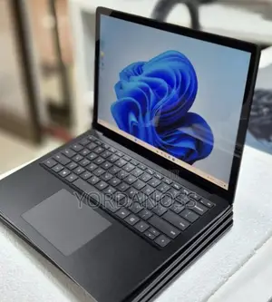 New Laptop Microsoft Surface Laptop 3 8GB Intel Core i5 SSD 256GB