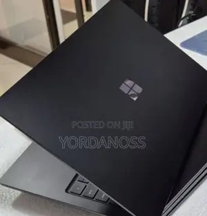 New Laptop Microsoft Surface Laptop 3 8GB Intel Core i5 SSD 256GB