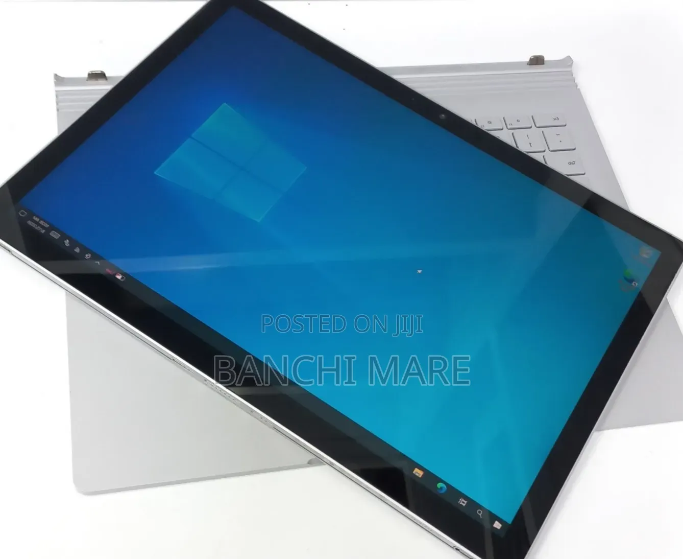 New Laptop Microsoft Surface Book 2 16GB Intel Core i7 SSD 512GB