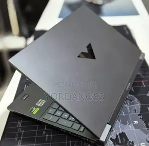 New Laptop HP Victus 16 16GB AMD Ryzen 7 SSD 512GB
