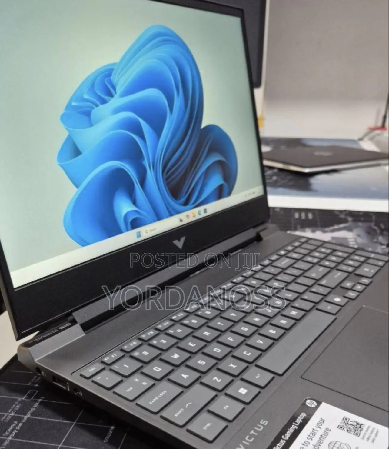 New Laptop HP Victus 16 16GB AMD Ryzen 7 SSD 512GB