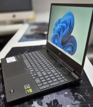New Laptop HP Victus 16 16GB AMD Ryzen 7 SSD 512GB
