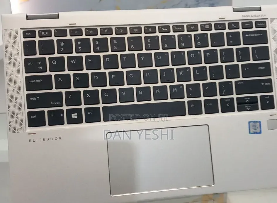 New Laptop HP EliteBook X360 1030 16GB Intel Core i7 SSD 512GB