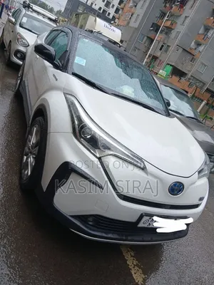 Toyota C-HR 2022 White