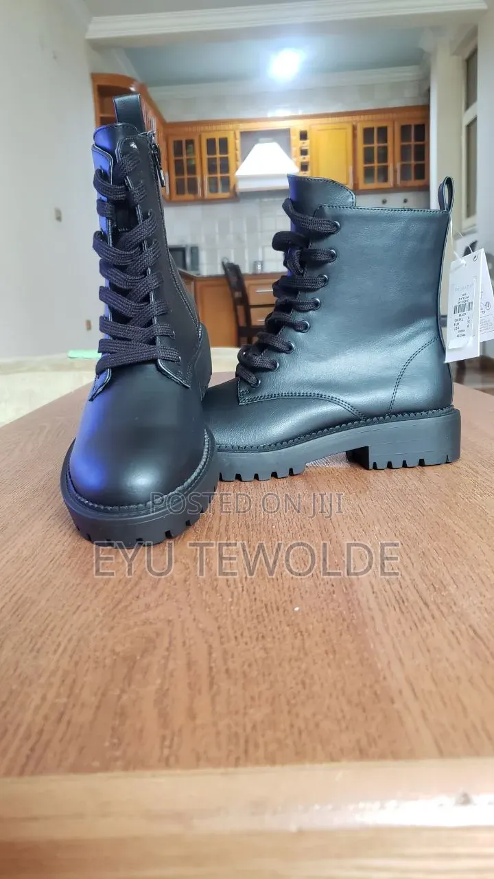 Shoes (Boots)