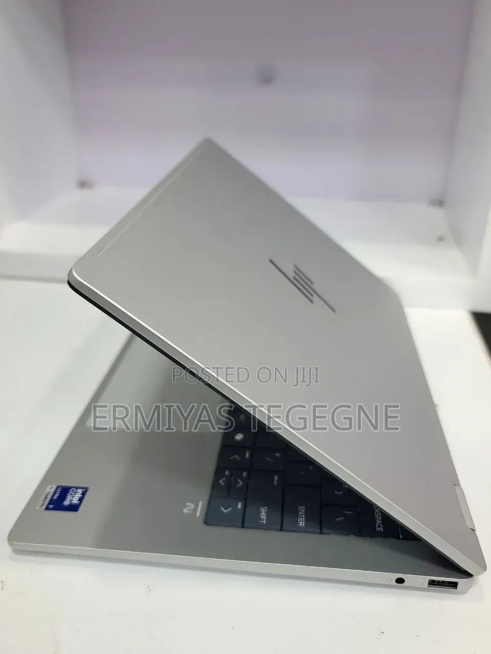 New Laptop HP OmniBook Ultra Flip 16" 16GB Intel Core Ultra 7 SSD 512GB