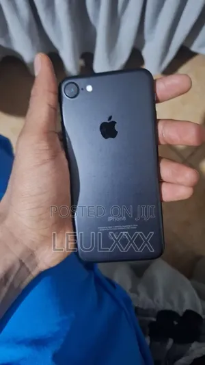Apple iPhone 7 128 GB Black