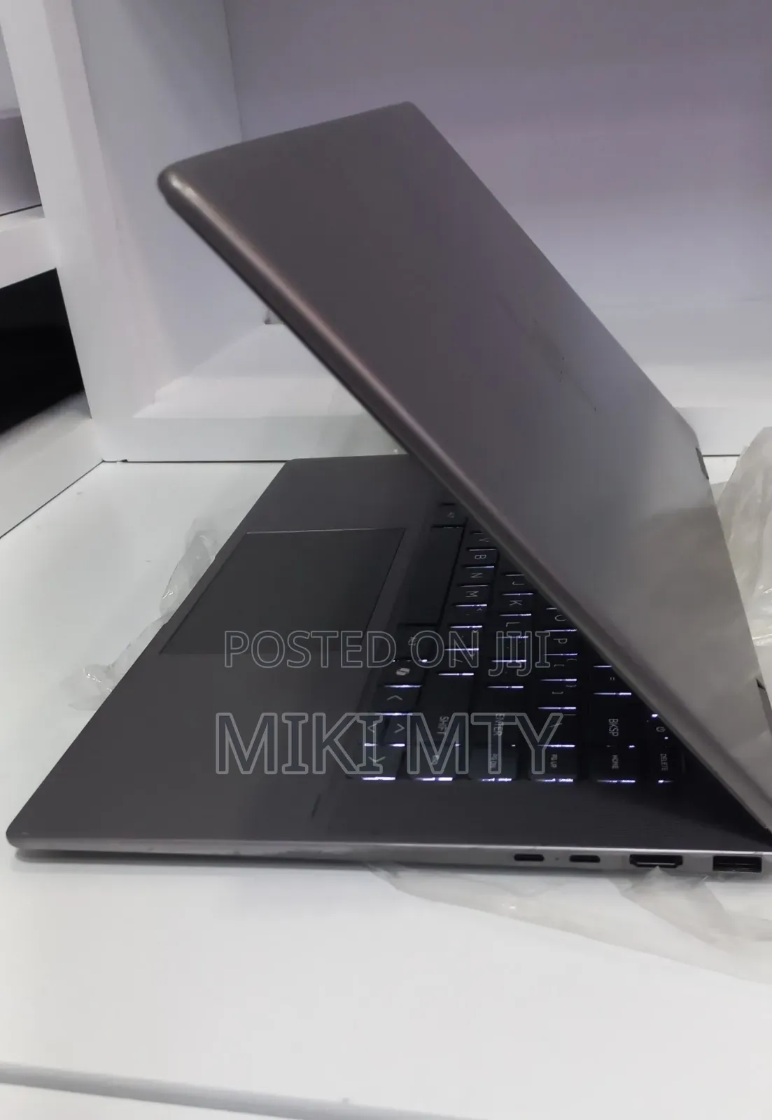 New Laptop HP Envy x360 16GB Intel Core i7 SSD 512GB