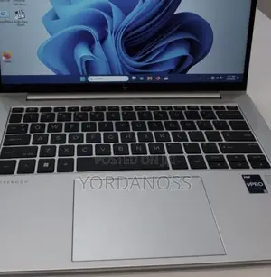 New Laptop HP EliteBook 840 G10 16GB Intel Core i7 SSD 512GB