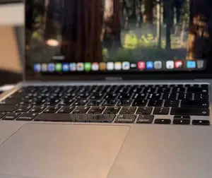 New Laptop Apple MacBook Air 2020 M1 8GB Apple M1 SSD 256GB