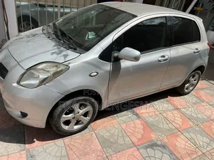 Toyota Yaris 2006 Silver