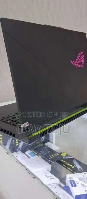 New Laptop Asus ROG Strix G15 16GB Intel Core i9 SSD 1T