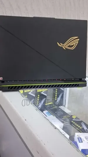 New Laptop Asus ROG Strix G15 16GB Intel Core i9 SSD 1T